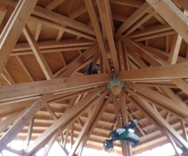 RL Gebäudemanagement - Thumbnail - Gebälkreinigung