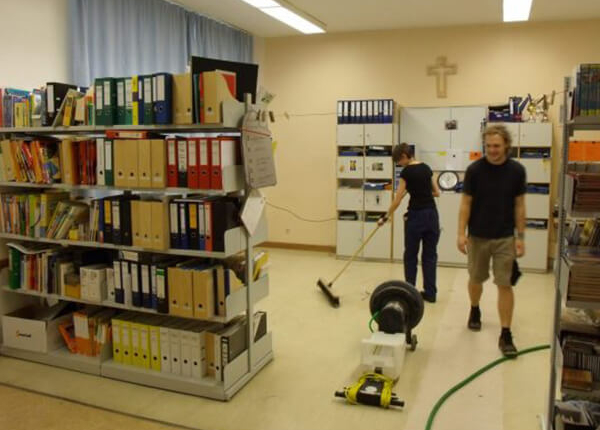 RL Gebäudemanagement - Thumbnail - Innenreinigung 1