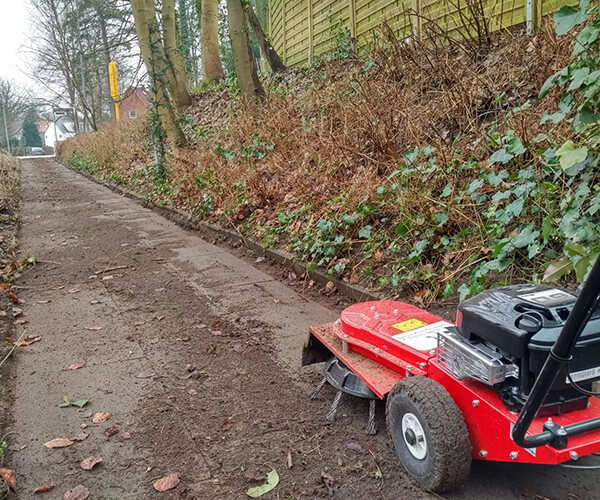 RL Gebäudemanagement - Thumbnail - Kehrmaschinen