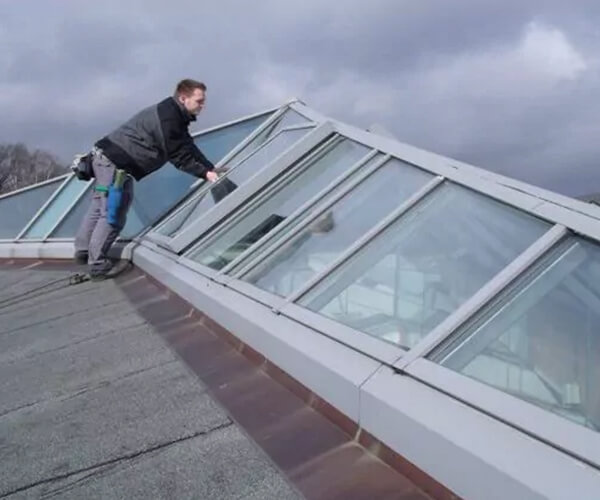 RL Gebäudemanagement - Thumbnail - Gebäudemanagement Dach